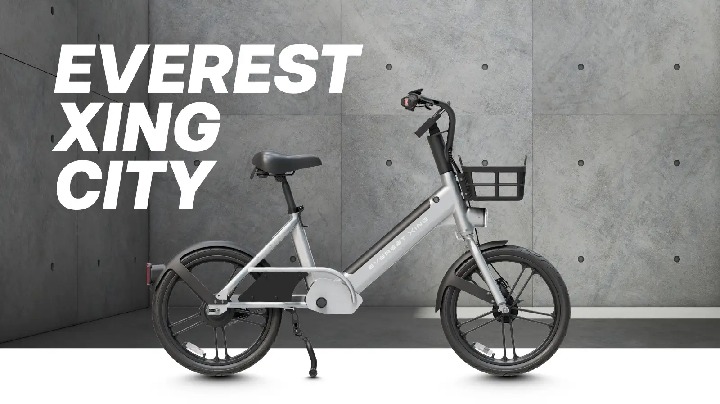 【電動モビリティの頂きへ】特定原付新設から2周年2025年7月1日（火）に、Acalieの最高峰モビリティEVEREST XING CITYシリーズをリリース。